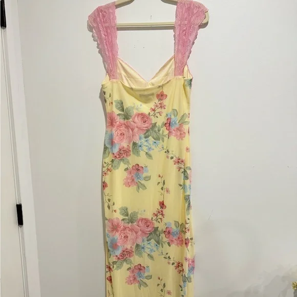 Yellow and Pink Floral Lace Dress - Picture 10 of 12